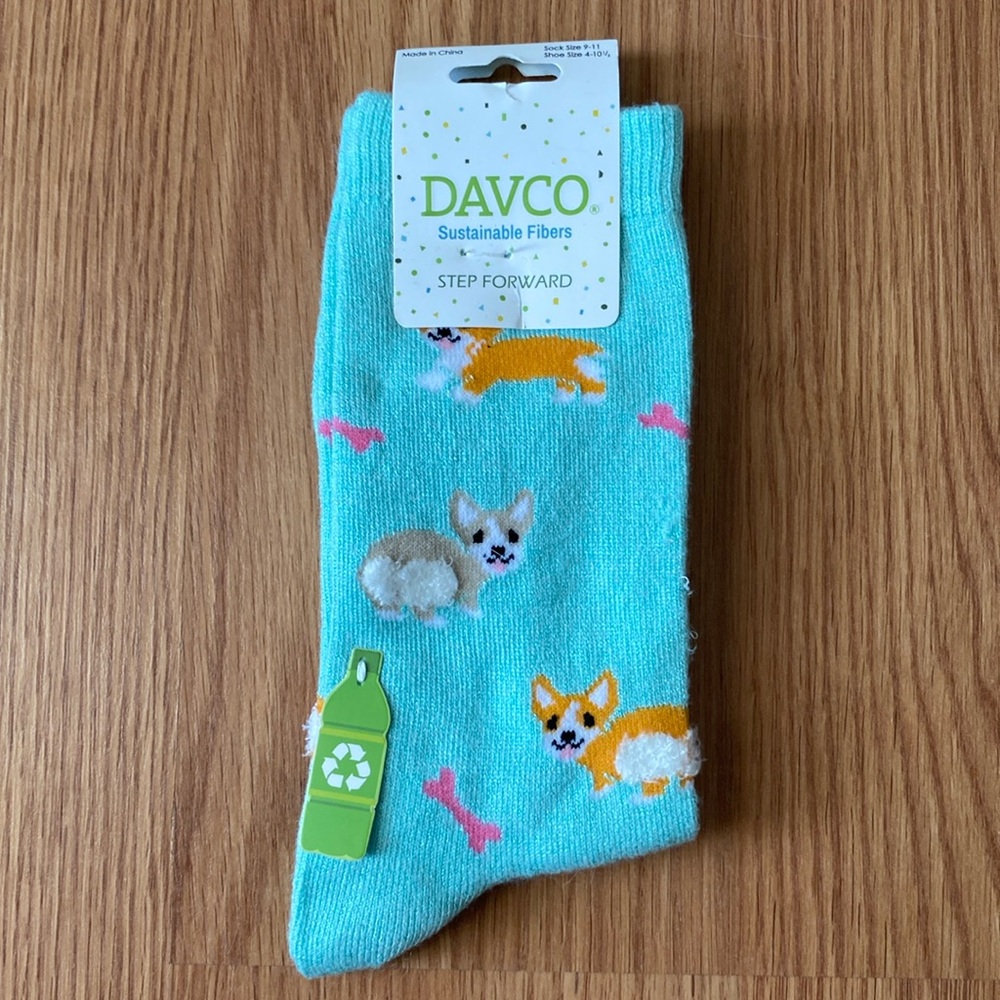 ❤️ Davco Corgi Dog Bone Sustainable Fibers Socks NWT